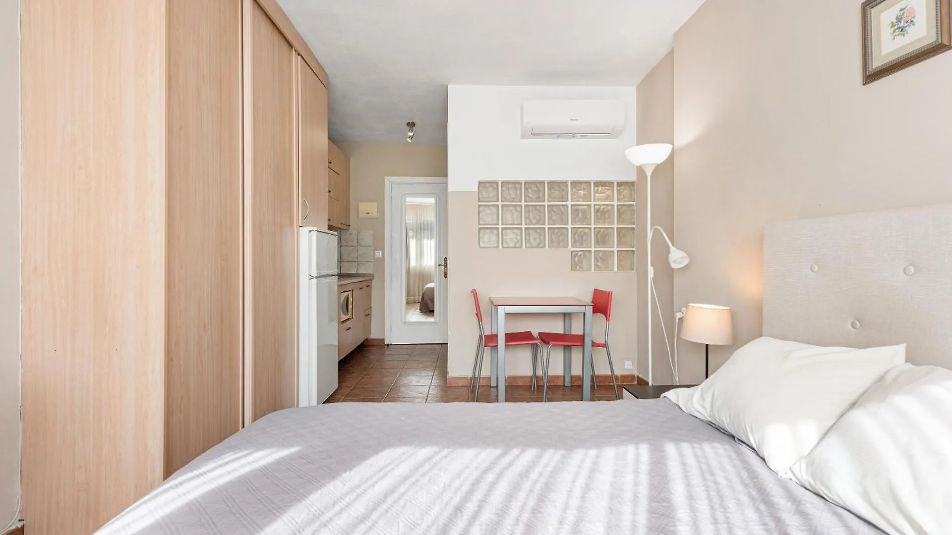 Acogedor Estudio En Pedregalejo Junto Al Mar Malaga Apartment