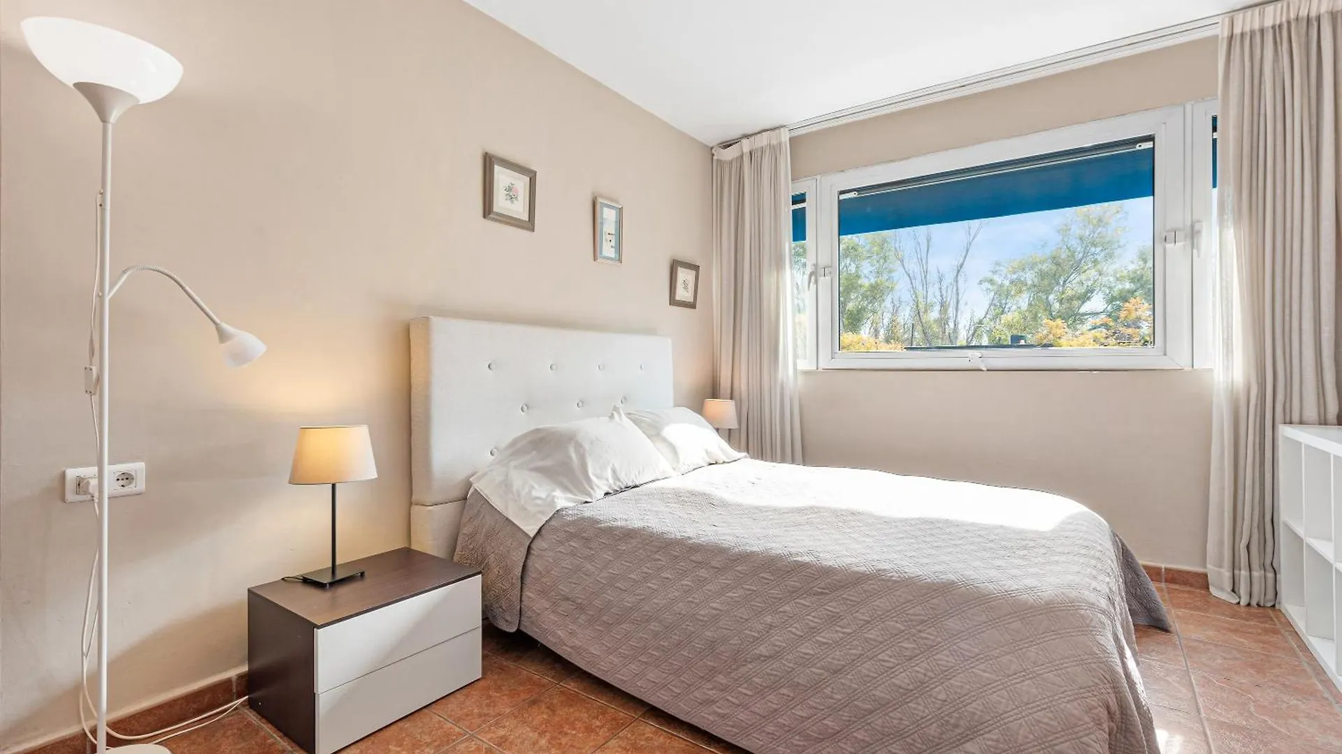 Acogedor Estudio En Pedregalejo Junto Al Mar Malaga