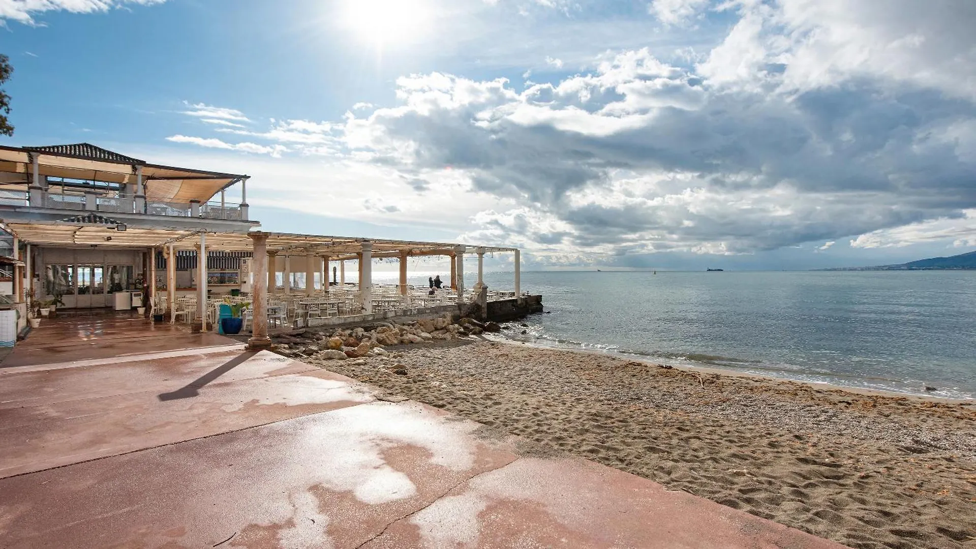 Acogedor Estudio En Pedregalejo Junto Al Mar Malaga Spain