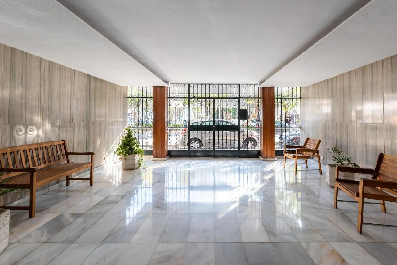 Acogedor Estudio En Pedregalejo Junto Al Mar Malaga Spain